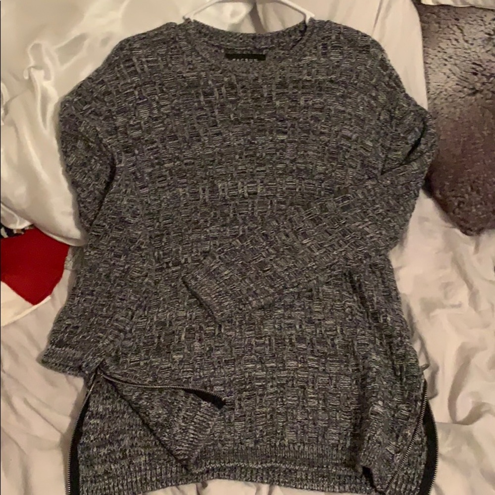 Cable knit sweater